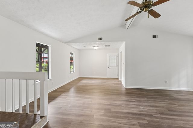 101 Valley Court, Stockbridge, GA 30281
