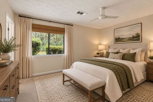 101 Valley Court, Stockbridge, GA 30281