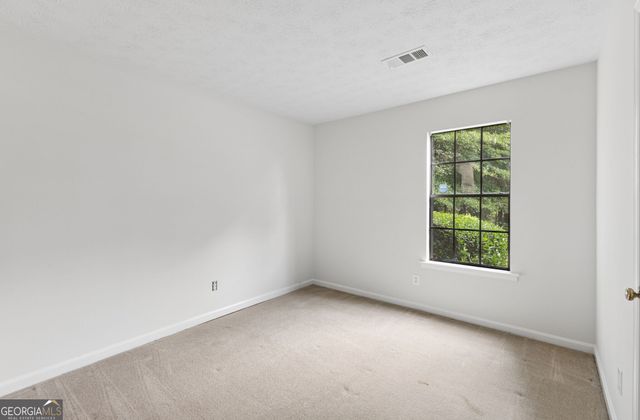 101 Valley Court, Stockbridge, GA 30281