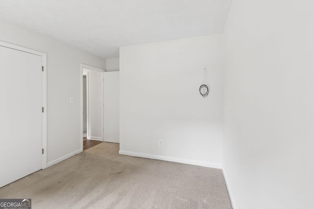 101 Valley Court, Stockbridge, GA 30281