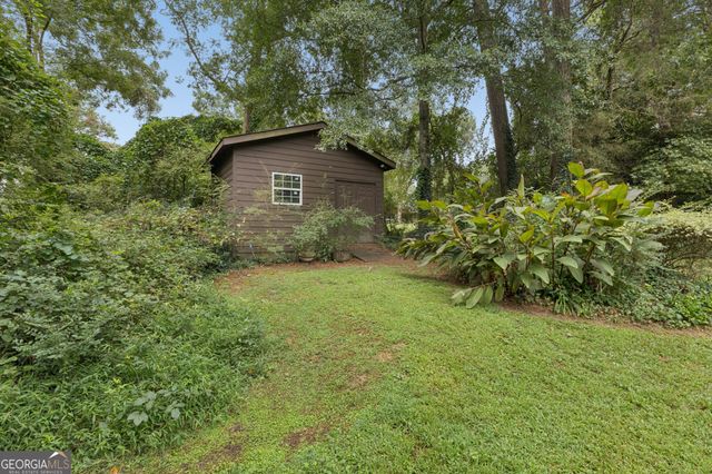 101 Valley Court, Stockbridge, GA 30281