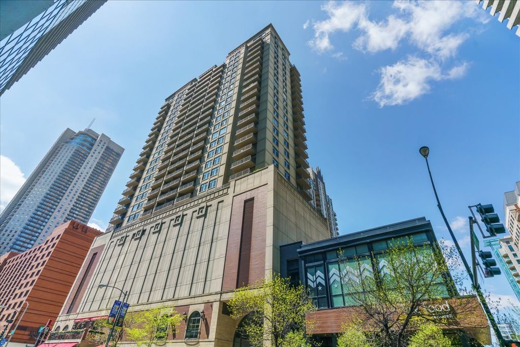630 N State Street 1609, Chicago, IL 60654