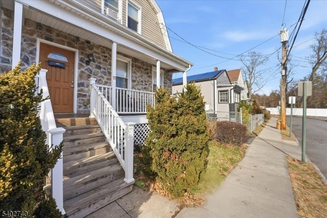 11 Meade St, West Orange Twp., NJ 07052