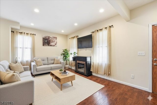 11 Meade St, West Orange Twp., NJ 07052