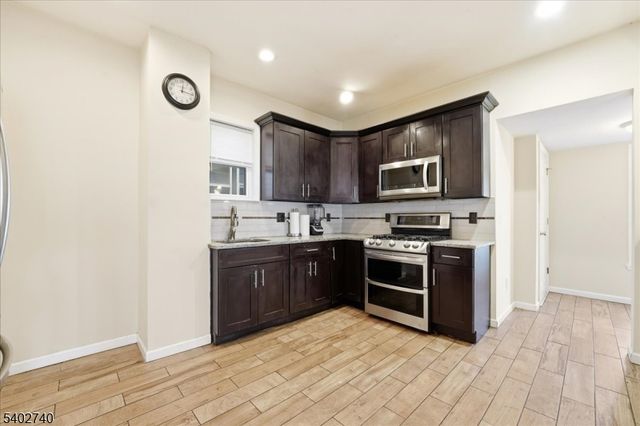 11 Meade St, West Orange Twp., NJ 07052