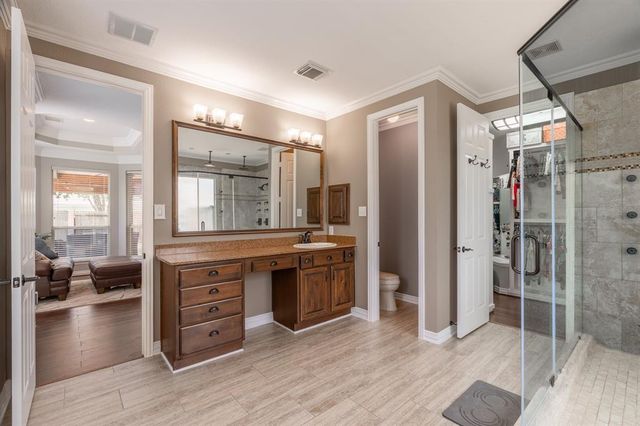 1335 Lake Grayson Drive, Katy, TX 77494