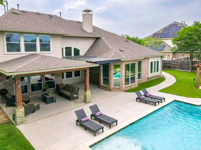 1335 Lake Grayson Drive, Katy, TX 77494