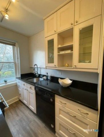 104 Summer Street 2A, Stamford, CT 06840