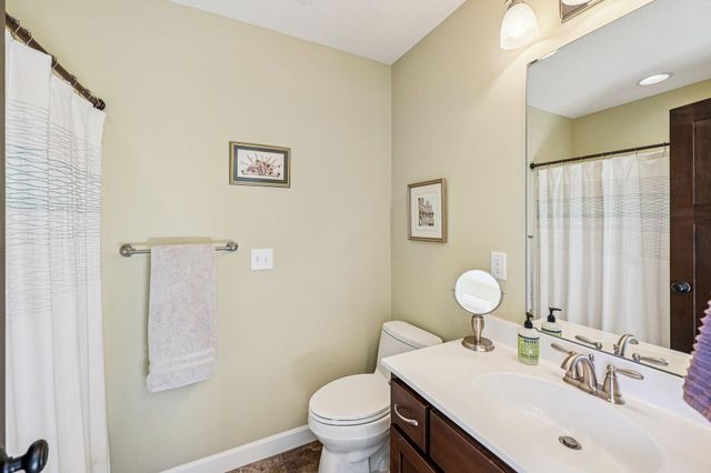 145 Cutacross Road, Golden Valley, MN 55422