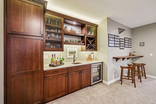 145 Cutacross Road, Golden Valley, MN 55422