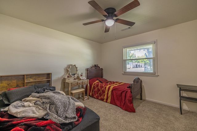 203 S Neal Street, Prairie Grove, AR 72753