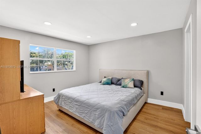 401 SE 10th St B207, Dania Beach, FL 33004