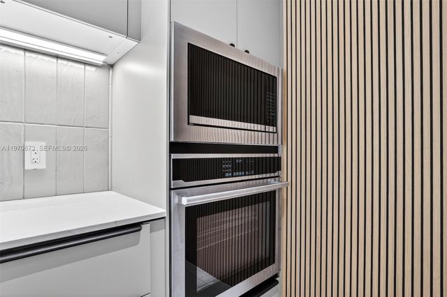 401 SE 10th St B207, Dania Beach, FL 33004