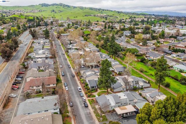 1355 Kenwal Rd Apt A, Concord, CA 94521