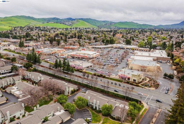 1355 Kenwal Rd Apt A, Concord, CA 94521