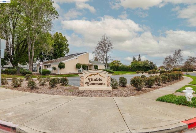 1355 Kenwal Rd Apt A, Concord, CA 94521