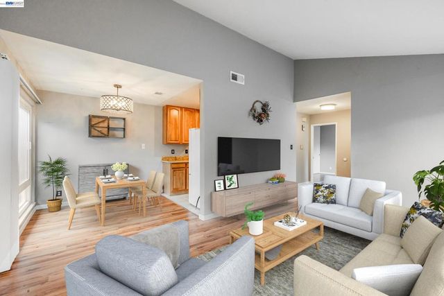 1355 Kenwal Rd Apt A, Concord, CA 94521