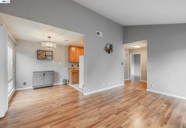 1355 Kenwal Rd Apt A, Concord, CA 94521