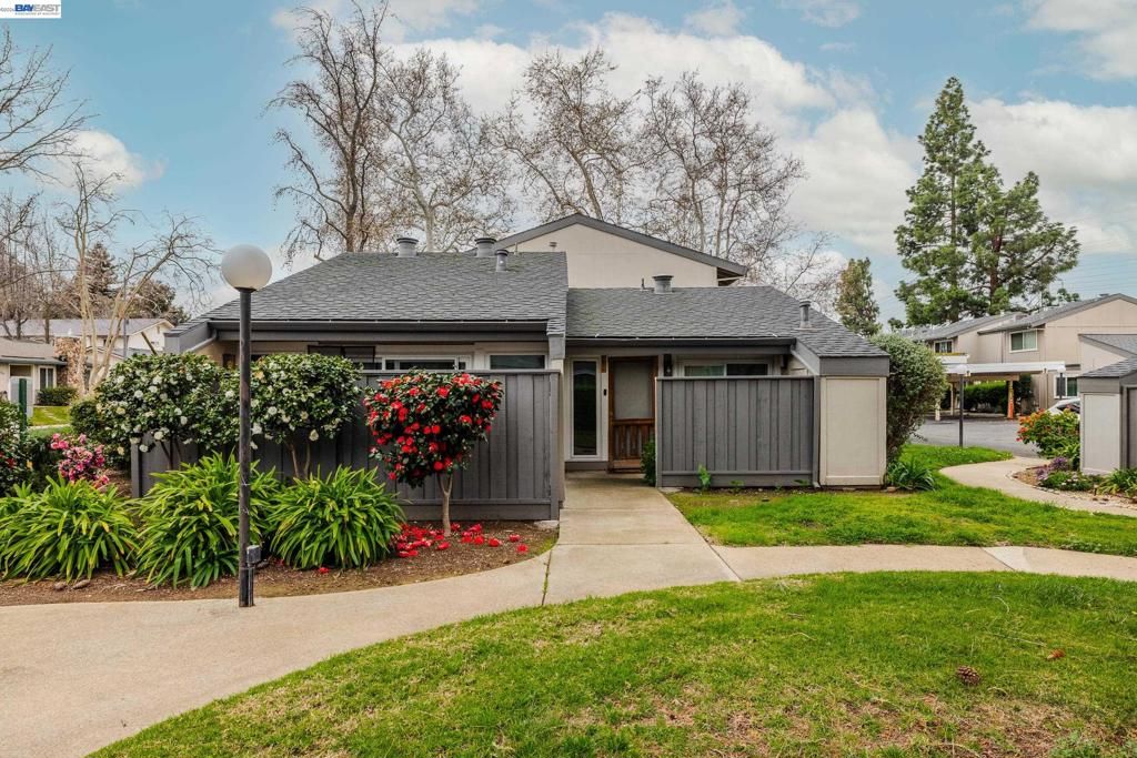 1355 Kenwal Rd Apt A, Concord, CA 94521