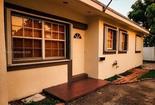 571 NE 172nd Street, North Miami Beach, FL 33162