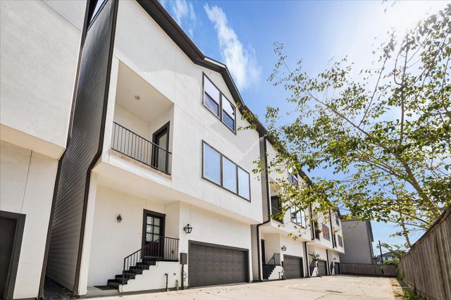 1546 W 23rd Street, Houston, TX 77008