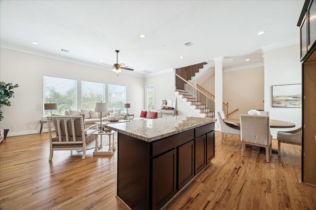 1546 W 23rd Street, Houston, TX 77008