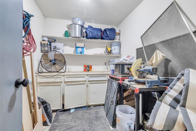 13860 Ventura Road, Willis, TX 77318