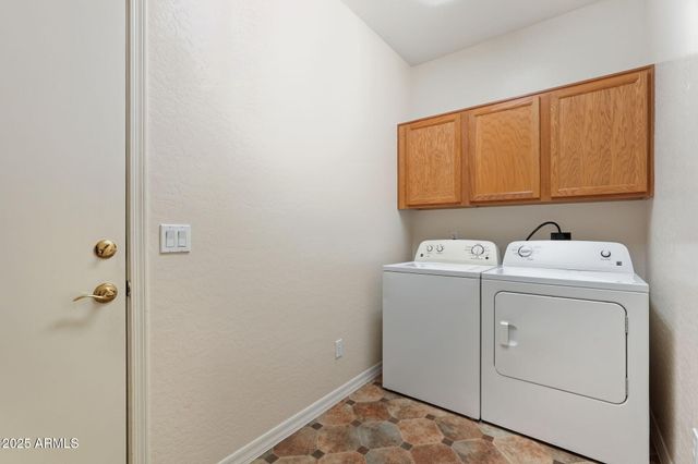 1546 E EARL Drive, Casa Grande, AZ 85122