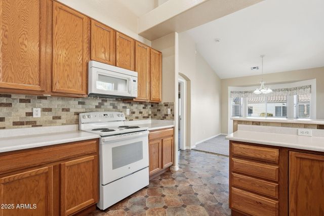 1546 E EARL Drive, Casa Grande, AZ 85122