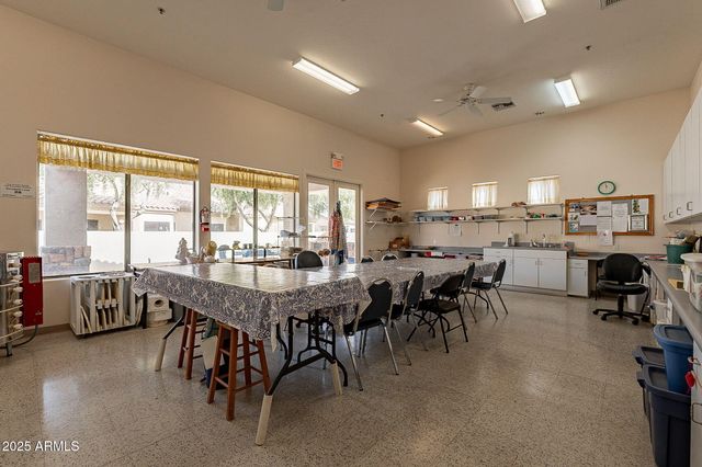 1546 E EARL Drive, Casa Grande, AZ 85122