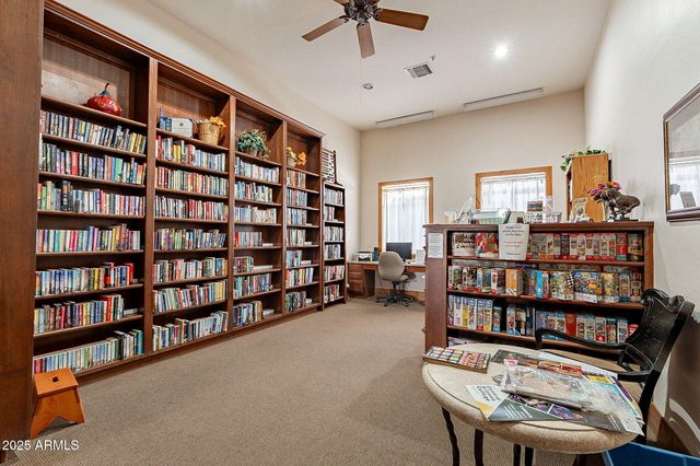 1546 E EARL Drive, Casa Grande, AZ 85122