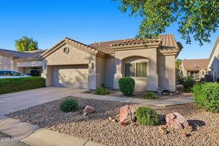1546 E EARL Drive, Casa Grande, AZ 85122