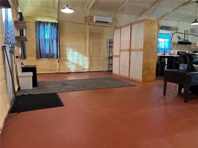 202 County Road 3061, Orange Grove, TX 78372