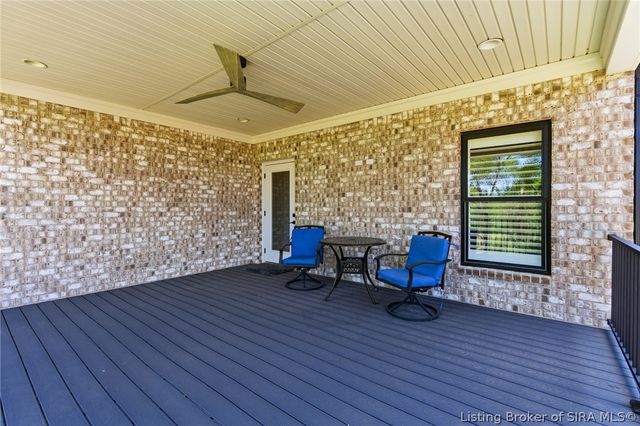 124 Spangler Place, Jeffersonville, IN 47130