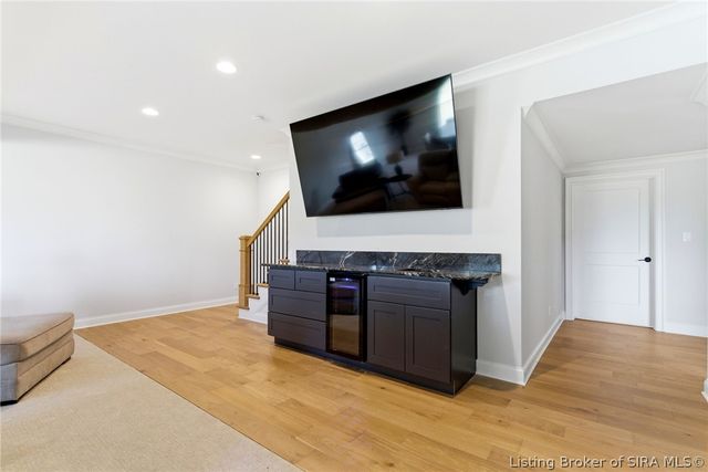 124 Spangler Place, Jeffersonville, IN 47130