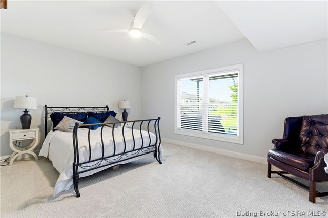124 Spangler Place, Jeffersonville, IN 47130
