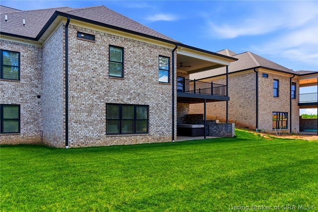 124 Spangler Place, Jeffersonville, IN 47130