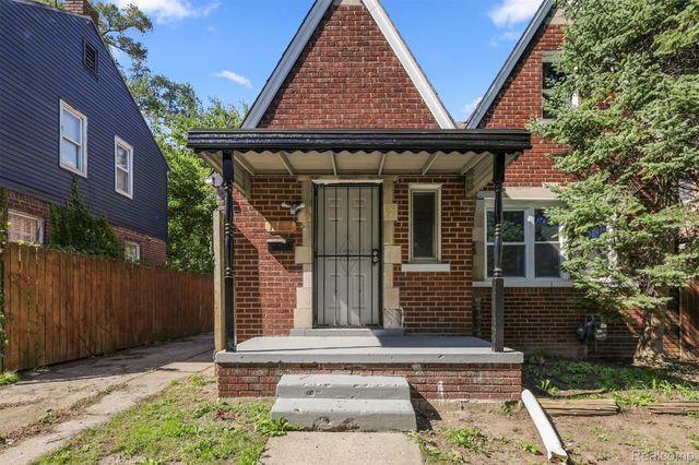 15875 Mansfield Street, Detroit, MI 48227