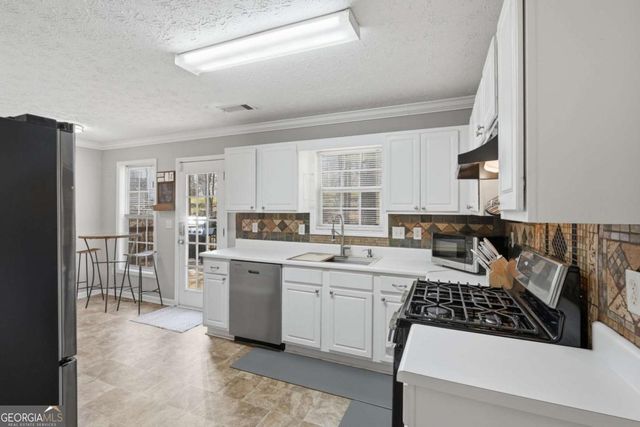 5424 Princeton Oaks Lane, Sugar Hill, GA 30518