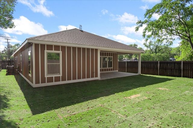 3809 Robert L Parish Sr Avenue, Dallas, TX 75210