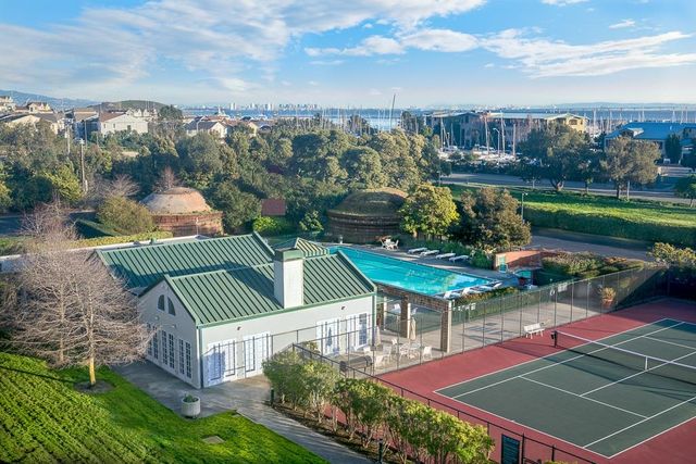 1201 Brickyard Way 112, Richmond, CA 94801