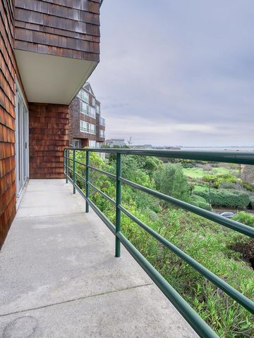 1201 Brickyard Way 112, Richmond, CA 94801