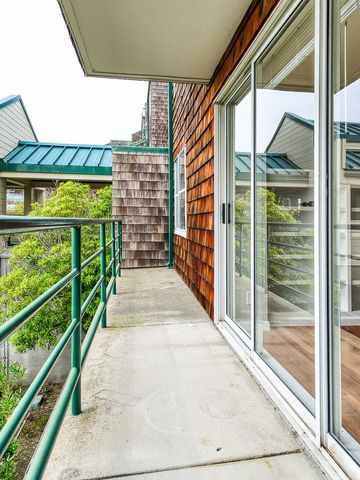 1201 Brickyard Way 112, Richmond, CA 94801