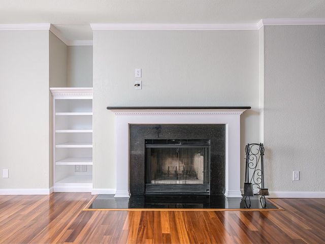 1201 Brickyard Way 112, Richmond, CA 94801