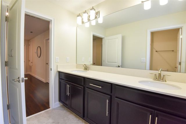 8904 LEADER BOARD LANE, Davenport, FL 33896