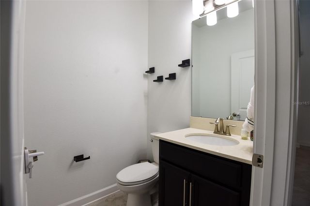 8904 LEADER BOARD LANE, Davenport, FL 33896