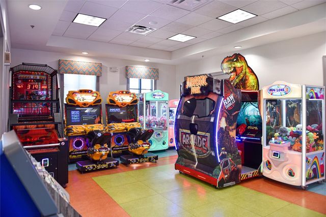 8904 LEADER BOARD LANE, Davenport, FL 33896