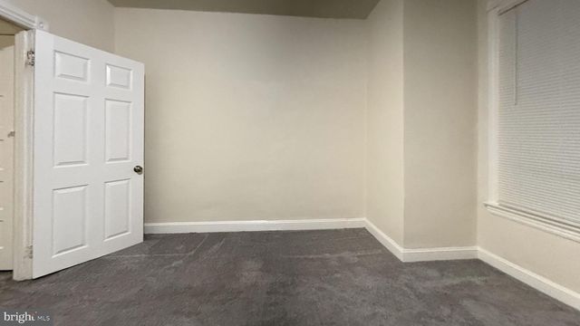 1039 TOLL ST, Crum Lynne, PA 19022
