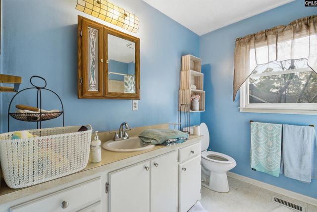 125 Robin Forest Drive, West Columbia, SC 29170