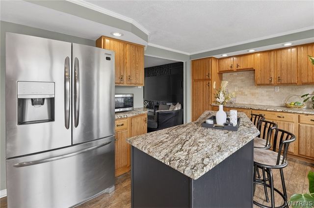 350 Greengage Circle, Amherst, NY 14051